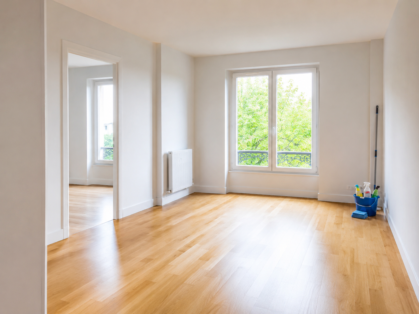 Appartement propre et remis en état après un déménagement.